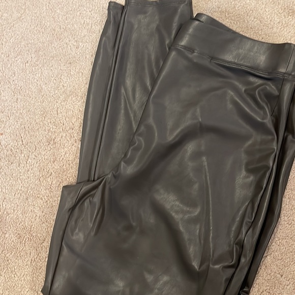 Express leather legging - Picture 2 of 4